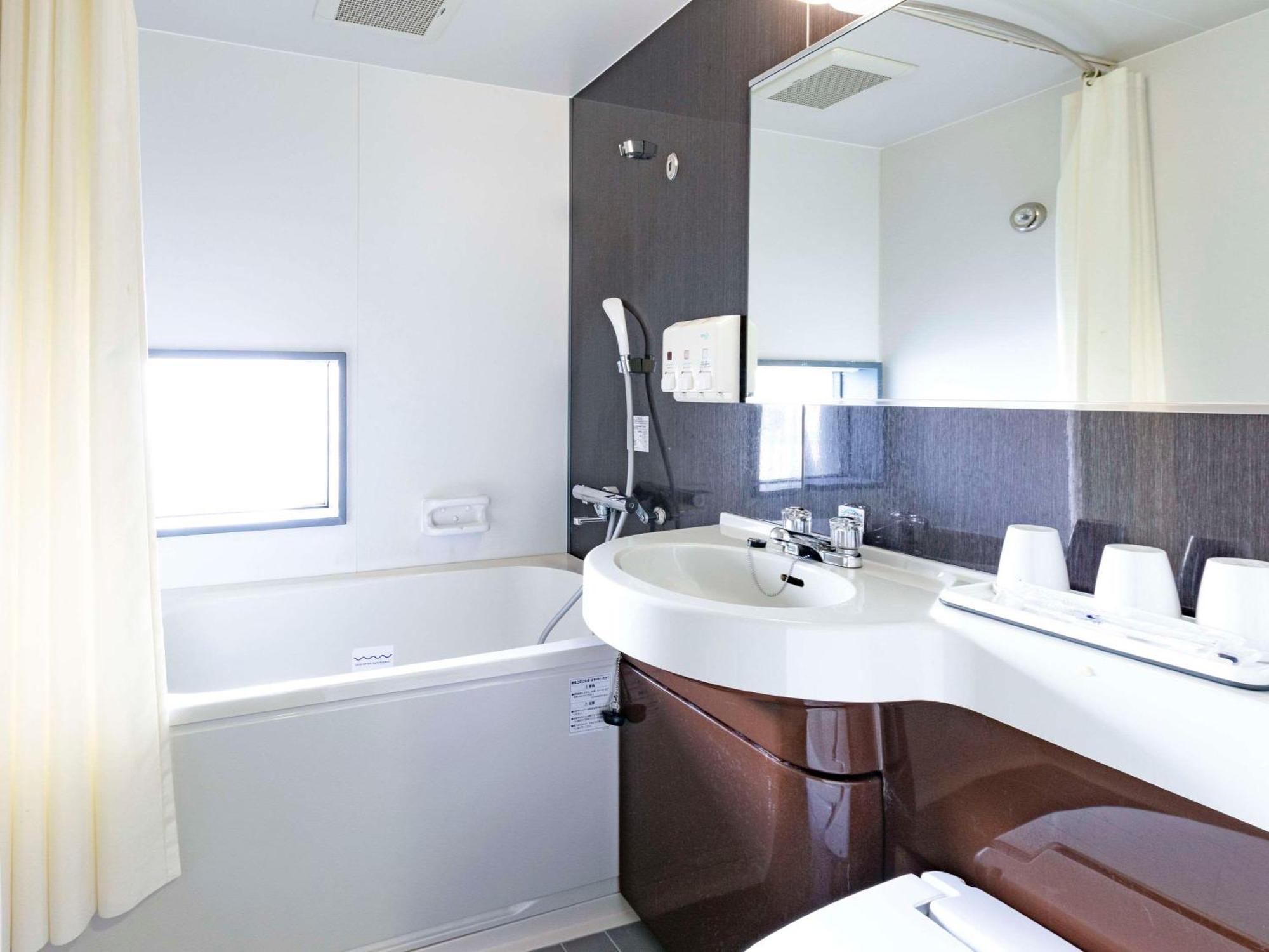 טוקונאמה Comfort Hotel Central International Airport מראה חיצוני תמונה